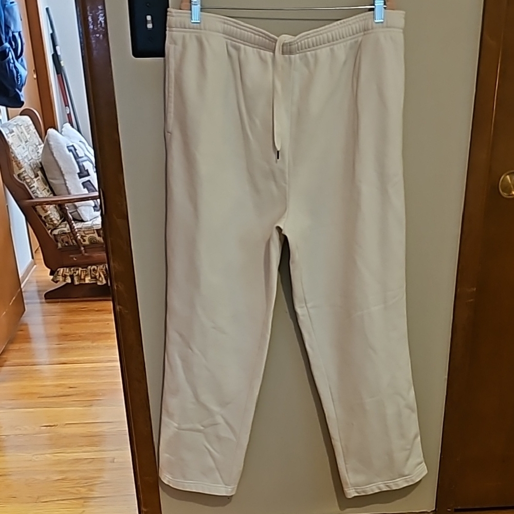 Light Cream Sweatpants with Elastic Waistband and Drawstring